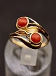 14 carat gold 
ring with 
corals