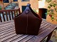 Torben Ørskov
Brown leather 
holder for 
magazines