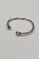 Modern Open 
Armring in 
Sterling Silver 
with Lion Heads