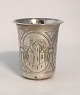 Russia. Silver 
goblet (84). 
Height 7 cm. 
Diameter 6 cm. 
...