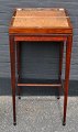 Pegasus – Kunst 
- Antik - 
Design 
presents: 
English 
antique writing 
desk, circa 
1820. With 
newer lower 
part - ...