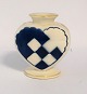 Aluminia heart 
blue. Height 
7.5 cm.