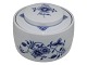 Blue Fluted 
Plain
Lidded bowl