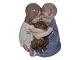 Large Royal 
Copenhagen 
figurine
Boy, girl and 
dachshund