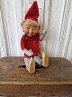 Karstens Antik 
presents: 
Old shop 
gnome
