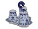 Butterfly 
Dickens
Plet de menage 
with mustard 
jar, ...
