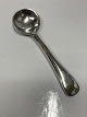Salt spoon in 
silver plated
Length 5.1 cm.