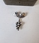 Karstens Antik 
presents: 
Georg 
Jensen Grape 
brooch in 
sterling silver 
no. 217A