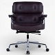 Roxy Klassik presents: Ray & Charles Eames / Vitra.ES-104 - Office chair in dark brown leather with ...