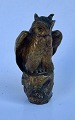 Figurine of owl in bronze