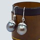 Antik Damgaard-Lauritsen presents: Pearl earrings in 14k white gold with Tahiti pearl and diamond