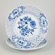 L'Art presents: Stadt Meissen, set of two dinner plates.