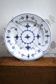K&Co. presents: Royal Copenhagen, Blue Fluted Fluted Dinner Plate. 1/176. 2.sort. - from 1923-28...