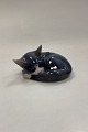 Danam Antik presents: Royal Copenhagen figurine Sleeping cat No. 422