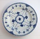 Lundin Antique presents: Royal Copenhagen. Blue fluted, half lace. Dinner plate. Model 571. Diameter 25.5 cm. ...