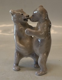 Bears and Polar Bears ...