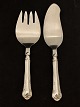 Middelfart Antik presents: Herregård fish serving set