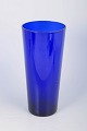 L'Art presents: Scandinavian art glass vase.