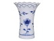 Antik K presents: ButterflySmall vase with pierced border