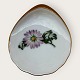 Moster Olga - Antik og Design presents: Bing & GrondahlChrysanthemumSmall bowl#200*DKK 35