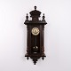 Osted Antik & Design präsentiert: Antike Junghans Wanduhr aus Eiche 1920er Jahre