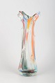 L'Art presents: Murano, art glass vase.