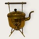 Moster Olga - Antik og Design presents: Brass kettle with alcohol burner and holder*DKK 650