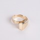 Ole Lynggaard ring in 14 karat gold with a square top