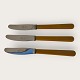 Mutual12 steel knives with light-colored handles*275 ...