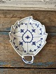 Karstens Antik presents: Royal Copenhagen Blue Fluted leaf-shaped small dish No. 144 - 1894-1900