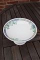 Pasadena German porcelain by Villeroy & Boch. Centerpiece or bowl on high stand