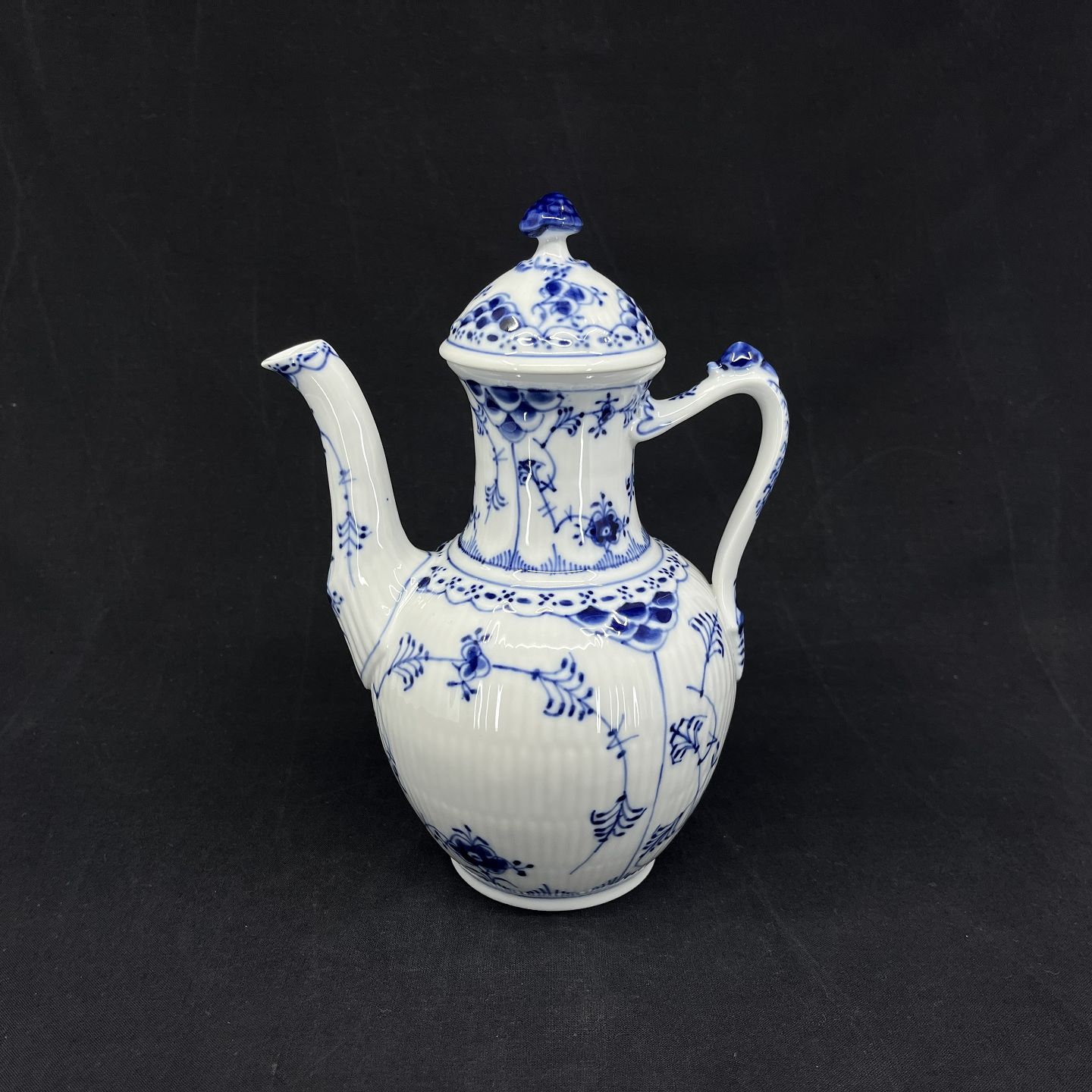 Blue Fluted Half Lace coffee pot