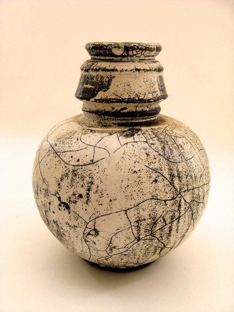 HAK Kähler Vase sold