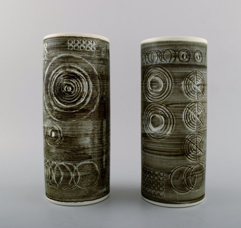 A pair of retro vases "Sarek", stoneware, Olle Alberius, Rörstrand. 1960 / 70s.