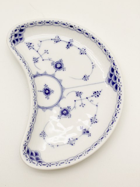 Royal Copenhagen blue fluted half lace  dish 1/560 sold