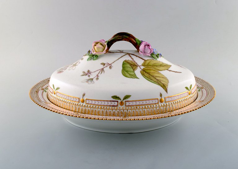 Royal Copenhagen Flora Danica large tureen / lidded bowl, branch-shaped handle, 
repousse flowers.