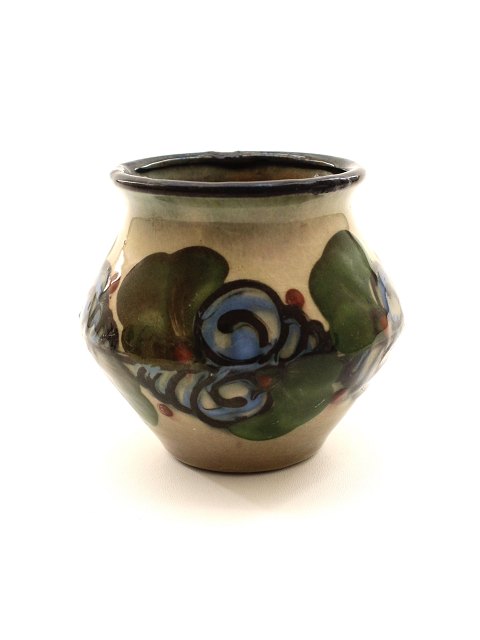 Ceramic vase