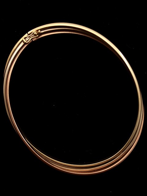 14 carat gold bracelet