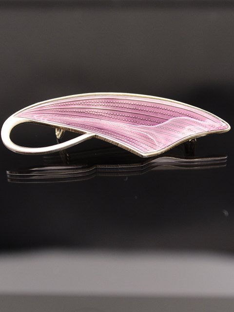 Sterling silver Norway brooch with enamel