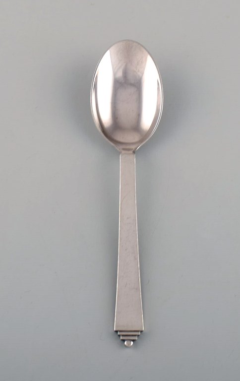 Georg Jensen Pyramid dessert spoon in sterling silver. Six pieces in stock.
