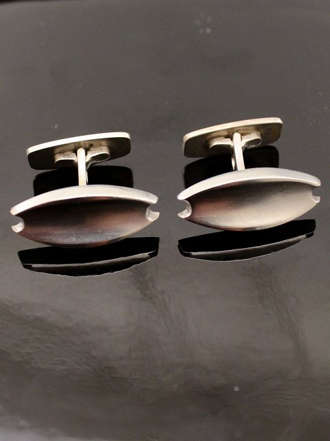 Cufflinks 2.5 x 1 cm. stamped Warming sterling Denmark