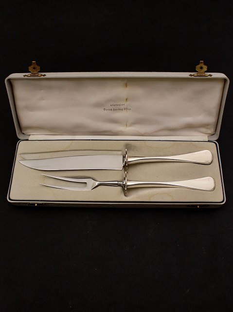 Patricia carving set