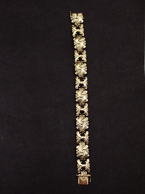 14 carat gold bracelet