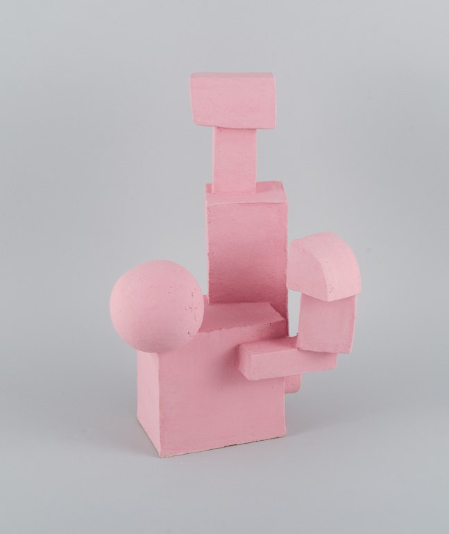 Christina Muff, Danish contemporary ceramicist (b. 1971).
Cubist stoneware sculpture. Unique. Soft pink, matte glaze.