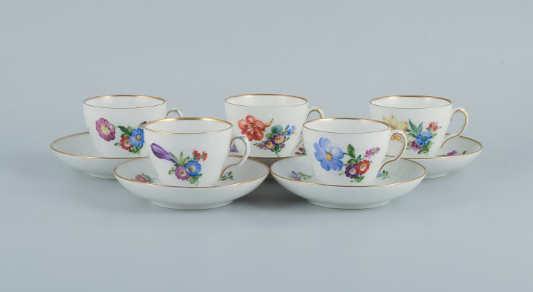 Royal Copenhagen, Saksisk Blomst, five coffee cups with saucers.