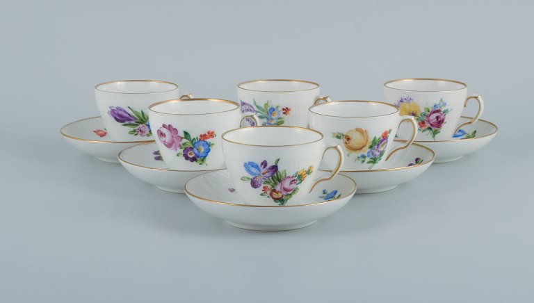 Royal Copenhagen, Saksisk Blomst, six coffee cups with saucers.