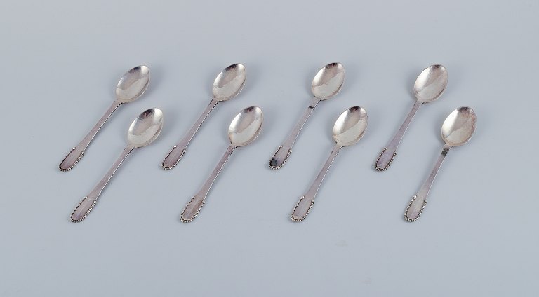 Georg Jensen Beaded.
A set of eight teaspoons in sterling silver.