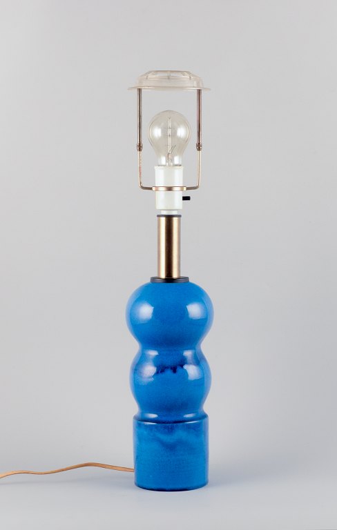 Nils Kähler for Kähler, large ceramic table lamp decorated in turquoise glaze.