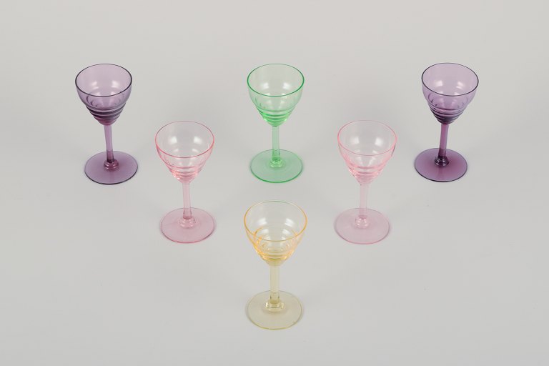 Pukeberg, Sweden. A set of six liqueur glasses. Colored art glass.
Handmade.