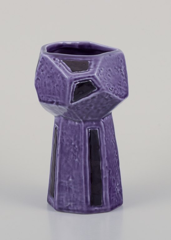 Vilhelm Bjerke-Petersen for Rörstrand. Danish ceramicist and artist.
"Fasett" ceramic vase. Cubist shape with glaze in purple tones.